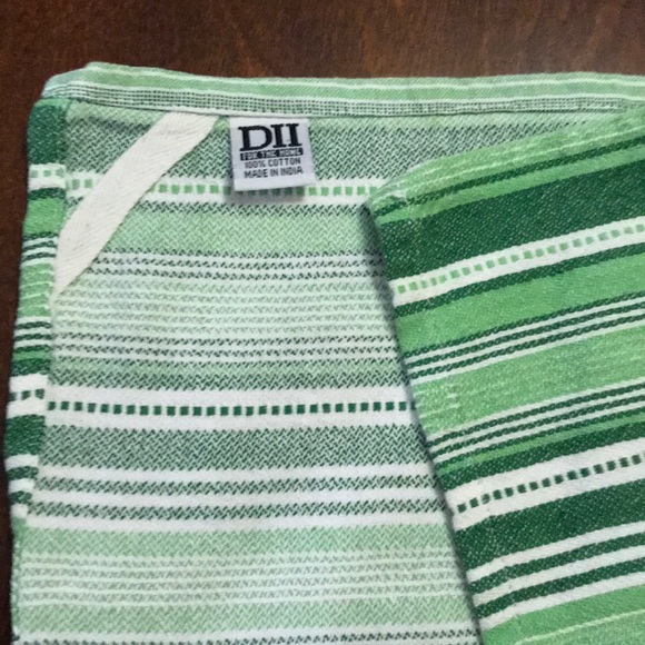DII set of 2 hand towels green stripes - Picture 4 of 6